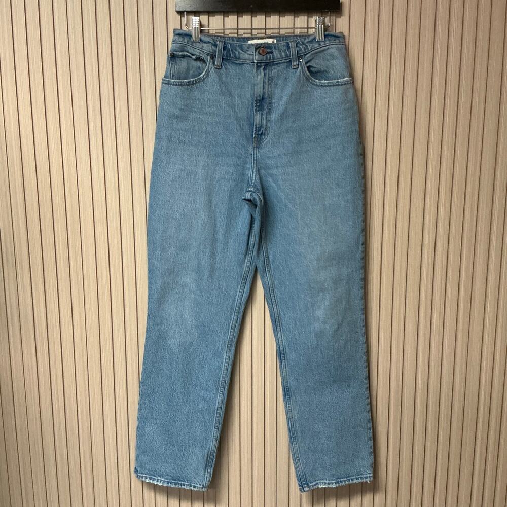 Abercrombie & Fitch Curve Love 90s Straight Ultra High Rise Jeans Size 29